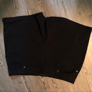 18W Black Shorts Terra Sky